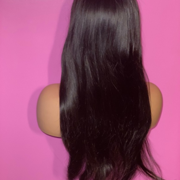 5x5 HD lace closure wig - Picture 4 of 5